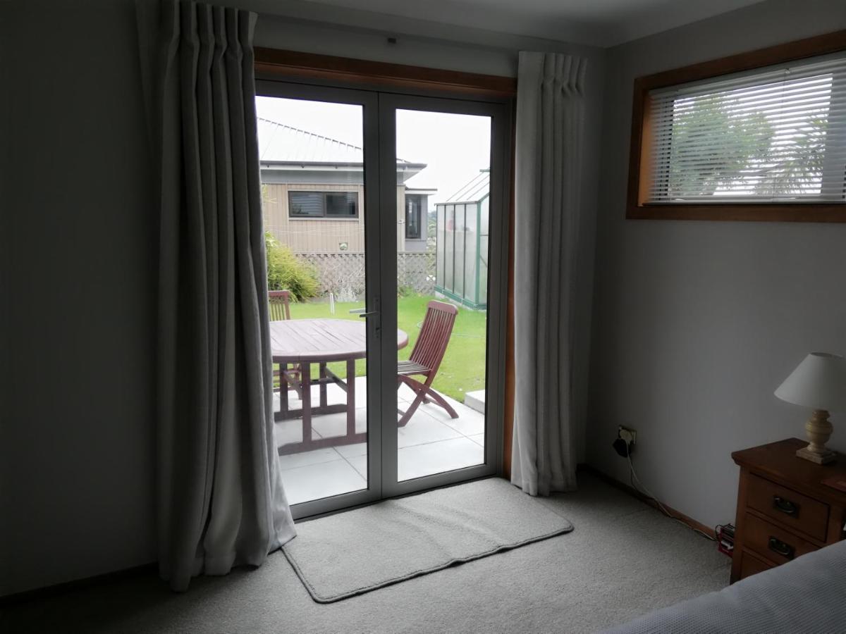 Whaka Heights Bed & Breakfast Christchurch Ngoại thất bức ảnh