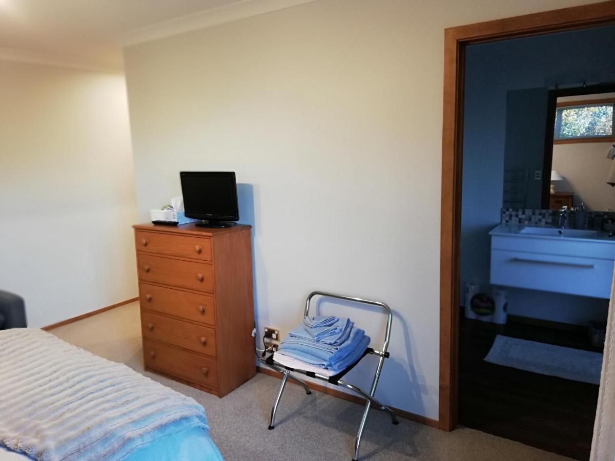 Whaka Heights Bed & Breakfast Christchurch Ngoại thất bức ảnh