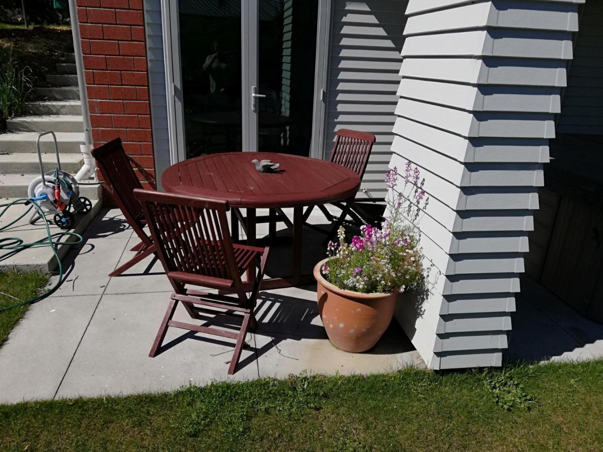 Whaka Heights Bed & Breakfast Christchurch Ngoại thất bức ảnh
